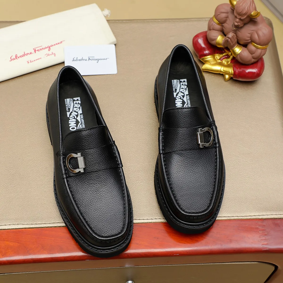 Men's shoes 💰500 Ferragamo [Ferragamo] top imported suit men's shoes 💯Original copy of the official website, product materials: selected imported embossed calfskin + luxury hardware buckle accessories ~ imported water-dyed cow 🐂 leather lining. Strong three-dimensional visual effect, original combination outsole, multiple colors available😘 Size: 38-44 (.45.46.4. Customized)